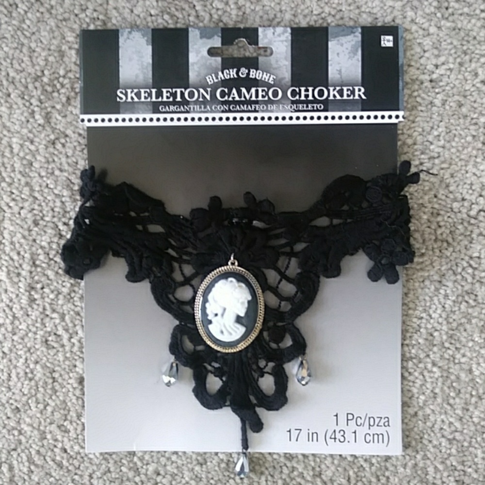 Skeleton Cameo Choker